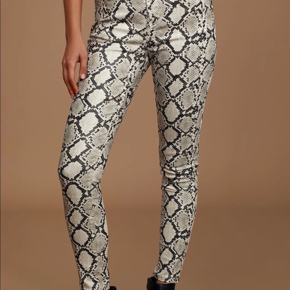Lulus Pants - Lulu’s snakeskin pants